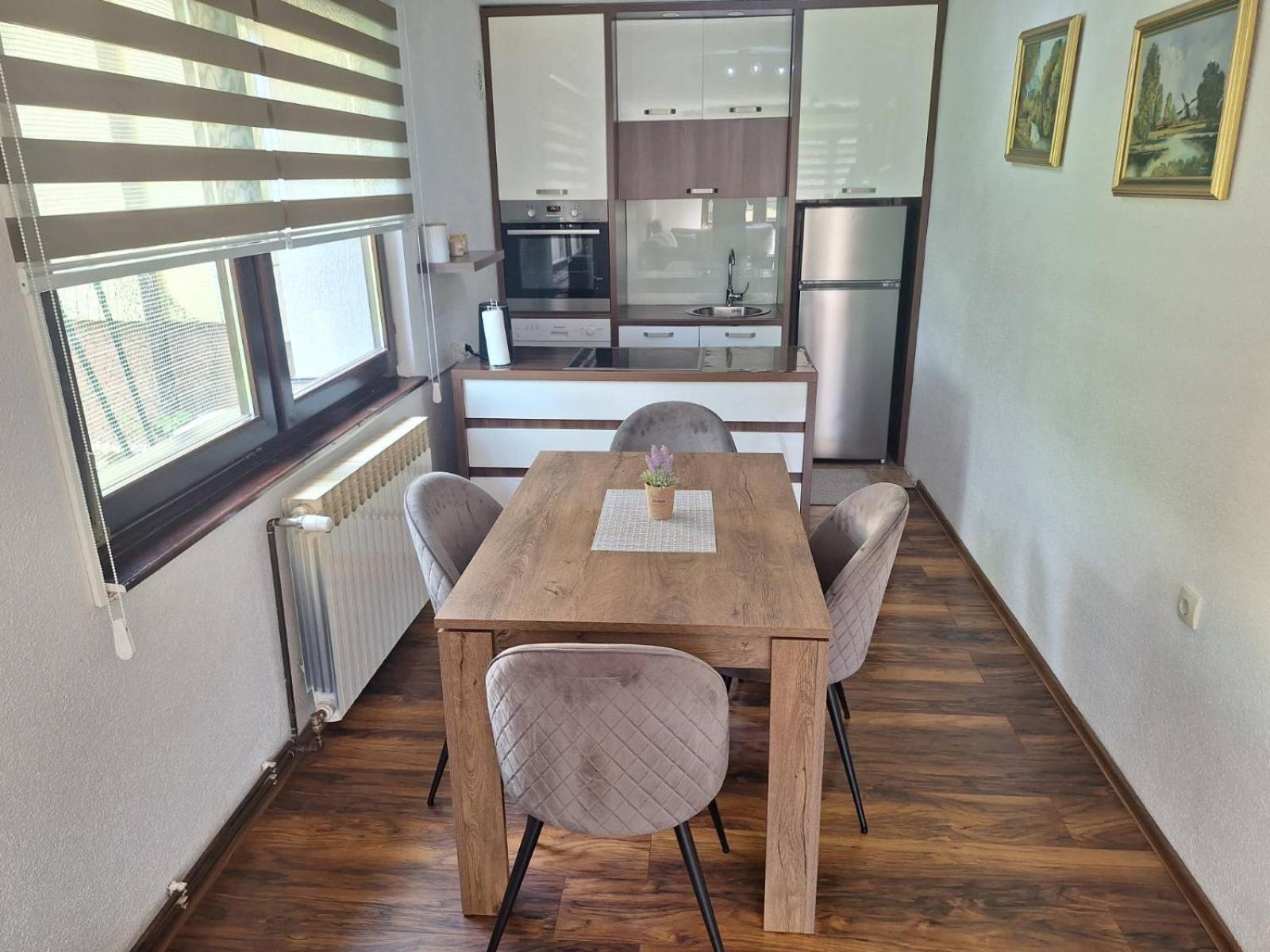 Kovaci Apartmán *